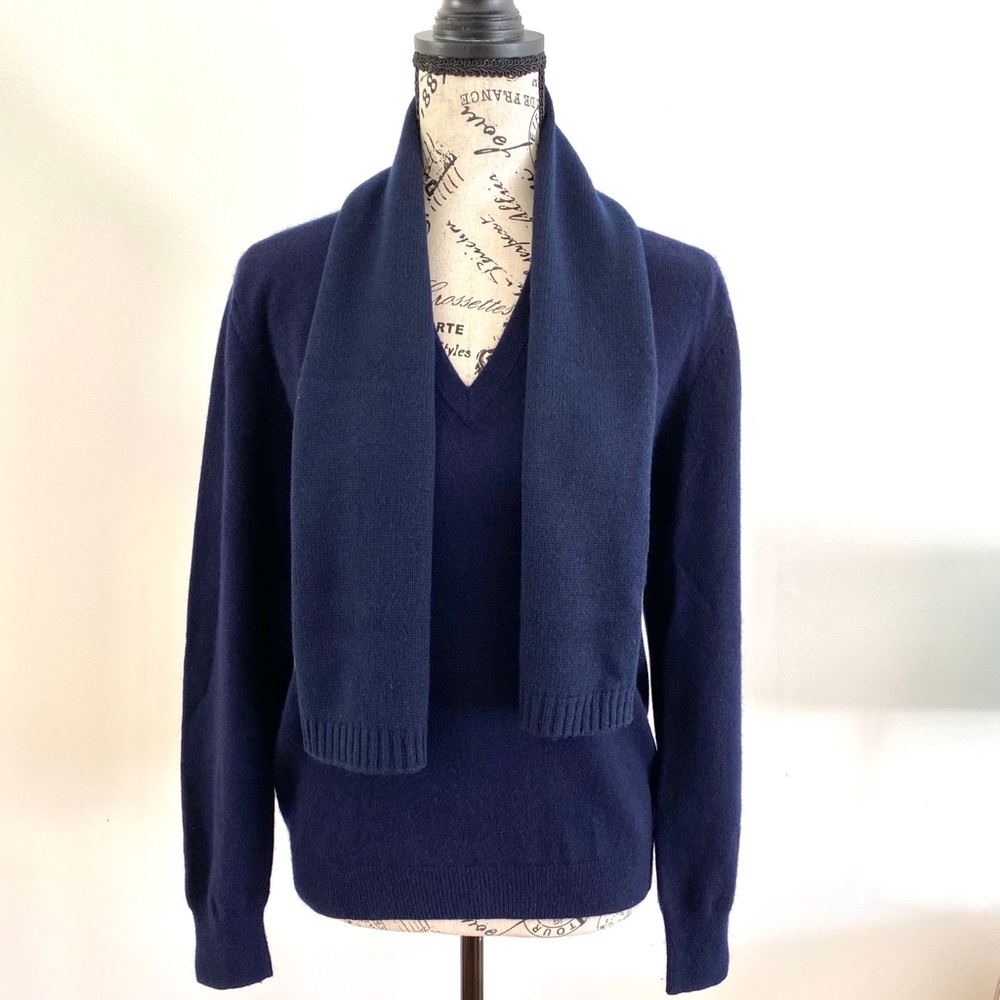 Eric Bompard blue sweater and scarf set size M